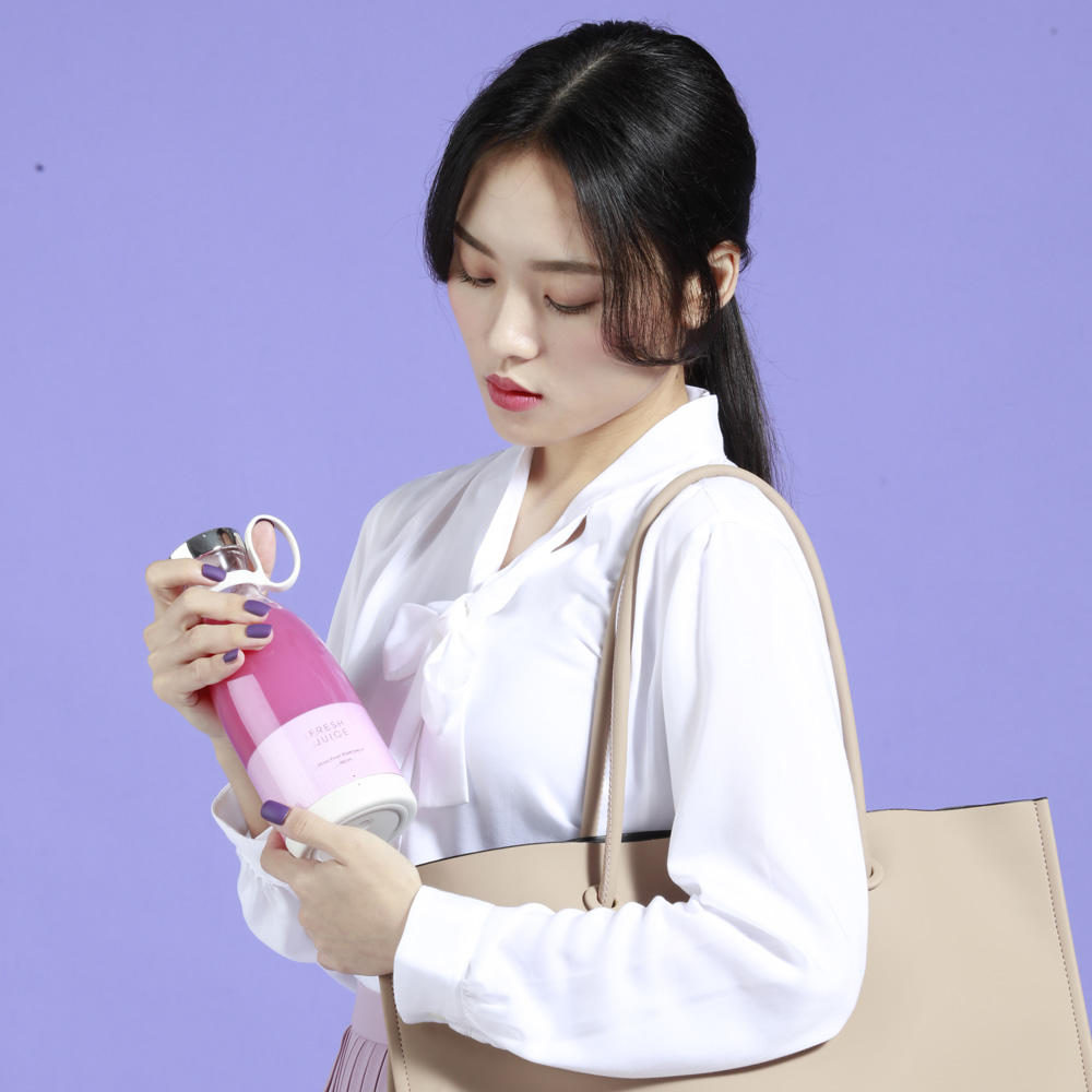 SerenaGlow™ – Portable Mini Blender for Smoothies, Travel & Wellness